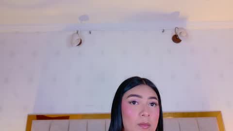 Snapshot of megan_cruzgb chatting on 9, 5, 2026 Carolina Paez online show from 9, 5, 2026