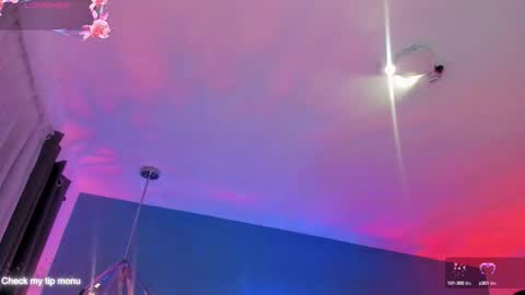    online show from 21, 9, 2025