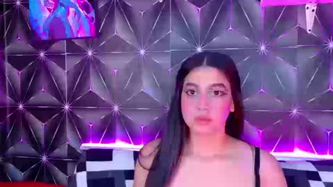 megan_jenner1 online show from 23, 9, 2025