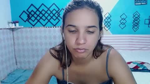 Snapshot of megan_little_ chatting on 4, 2, 2025 amanda online show from 4, 2, 2025