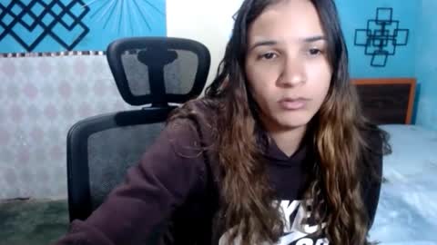 Snapshot of megan_little_ chatting on 20, 4, 2026 amanda online show from 20, 4, 2026