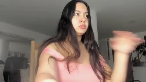 Megan Lu online show from 14, 2, 2025