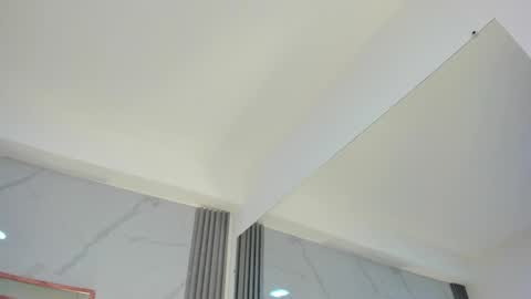 Megan Sweet online show from 28, 11, 2025