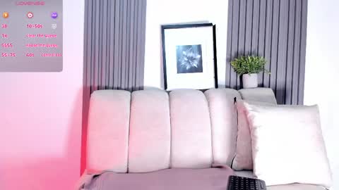 Snapshot of megan_tattoo chatting on 28, 3, 2026 Megan online show from 28, 3, 2026