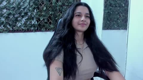 Snapshot of megan_whitte_01 chatting on 19, 1, 2025 megan white 01  online show from 19, 1, 2025