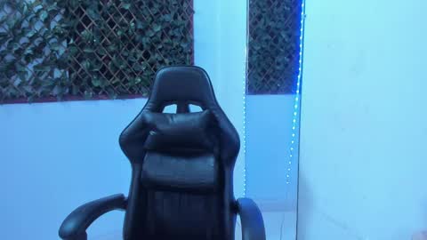 Snapshot of megan_whitte_01 chatting on 9, 3, 2025 megan white 01  online show from 9, 3, 2025