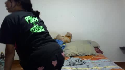 Snapshot of meganandmax1 chatting on 14, 2, 2026 meganandmax1 online show from 14, 2, 2026