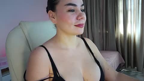 Megan M online show from 5, 2, 2026