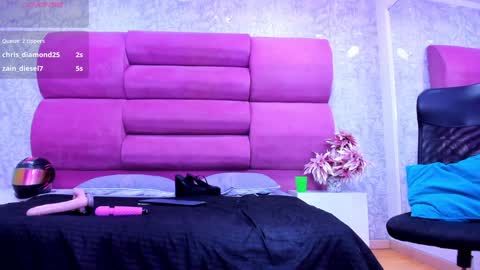 MeganFOXXI  online show from 9, 1, 2025