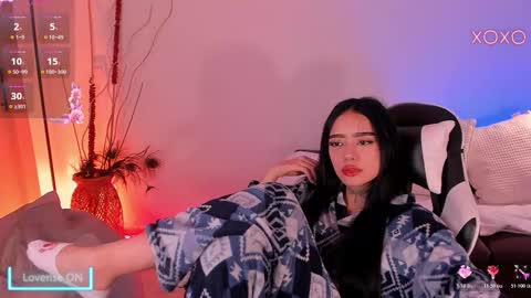 Snapshot of meganlake chatting on 9, 3, 2026 megan lake online show from 9, 3, 2026