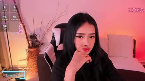 Snapshot of meganlake chatting on 15, 3, 2026 megan lake online show from 15, 3, 2026