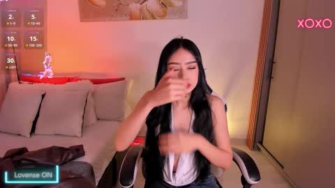 Snapshot of meganlake chatting on 21, 3, 2026 megan lake online show from 21, 3, 2026