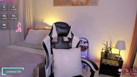 Snapshot of meganlake chatting on 29, 3, 2026 megan lake online show from 29, 3, 2026