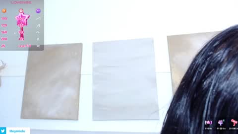 MEGAN  online show from 17, 1, 2025