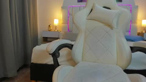Megan Queen online show from 29, 5, 2026