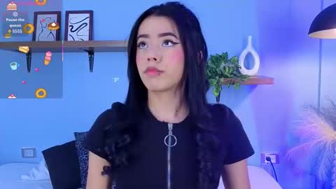 Snapshot of meganritz_ chatting on 16, 11, 2025 Meganritz online show from 16, 11, 2025