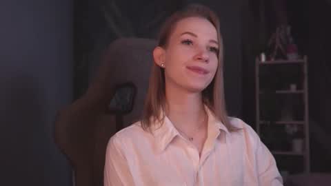 Snapshot of meganrodgers chatting on 20, 3, 2026 megan online show from 20, 3, 2026