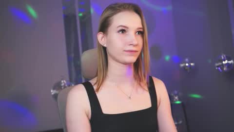 Snapshot of meganrodgers chatting on 21, 3, 2026 megan online show from 21, 3, 2026