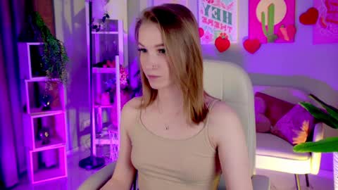 Snapshot of meganrodgers chatting on 5, 4, 2026 megan online show from 5, 4, 2026