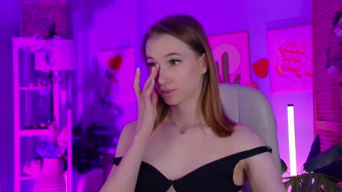 Snapshot of meganrodgers chatting on 10, 5, 2026 megan online show from 10, 5, 2026