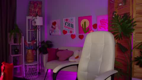 Snapshot of meganrodgers chatting on 2, 6, 2026 megan online show from 2, 6, 2026