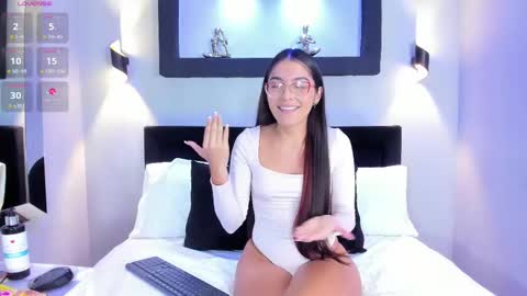 Snapshot of megara20 chatting on 15, 10, 2025 Megara20 online show from 15, 10, 2025