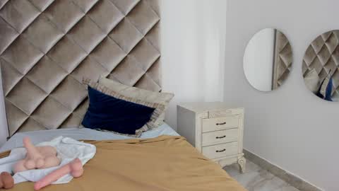 Snapshot of megaraowen_ chatting on 24, 12, 2024 M E G A R A online show from 24, 12, 2024