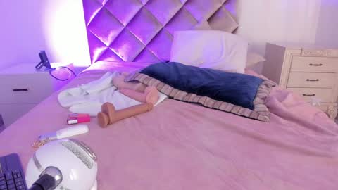 Snapshot of megaraowen_ chatting on 29, 1, 2025 M E G A R A online show from 29, 1, 2025