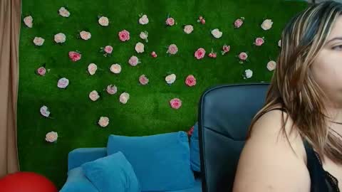 Snapshot of megatitts_ chatting on 3, 11, 2025 megatitts_ online show from 3, 11, 2025