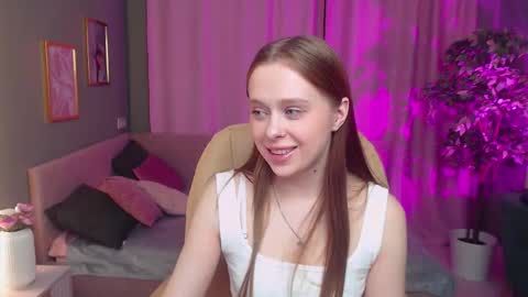 Snapshot of megg_ryan chatting on 27, 3, 2026 megg_ryan online show from 27, 3, 2026