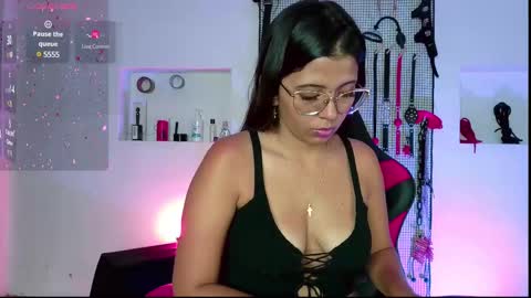 Snapshot of meggan_greey chatting on 16, 12, 2024 Your best slave online show from 16, 12, 2024