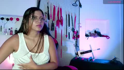 Snapshot of meggan_greey chatting on 19, 1, 2025 Your best slave online show from 19, 1, 2025