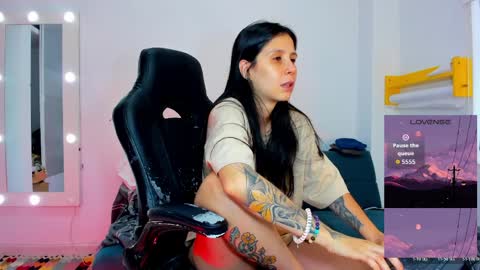 Snapshot of megganjobs chatting on 5, 4, 2026 Juli online show from 5, 4, 2026