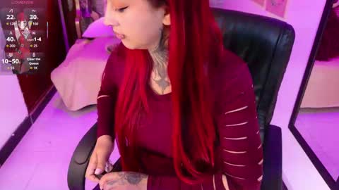 Snapshot of meghan_nill chatting on 10, 9, 2025 Meghan online show from 10, 9, 2025