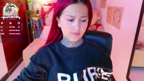 Snapshot of meghan_nill chatting on 18, 12, 2025 Meghan online show from 18, 12, 2025