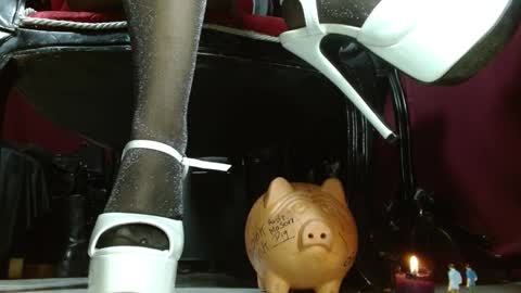 Snapshot of megoddessara chatting on 26, 3, 2026 Goddess Sara online show from 26, 3, 2026