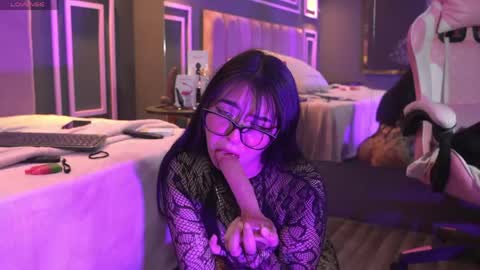 Snapshot of mekari_doll chatting on 18, 4, 2026 Mekari . online show from 18, 4, 2026
