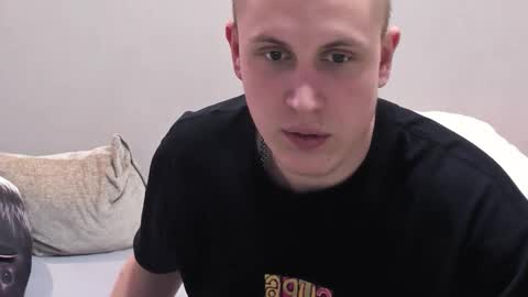 mel__lisa online show from 12, 2, 2026