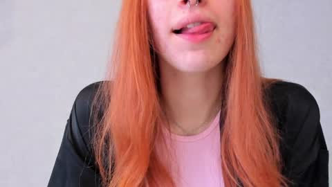 Snapshot of mel__lisa chatting on 2, 4, 2026 mel__lisa online show from 2, 4, 2026