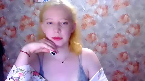 Mel Mellie online show from 11, 5, 2026