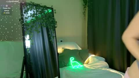 Snapshot of mel_nelson chatting on 20, 3, 2026 Mel online show from 20, 3, 2026