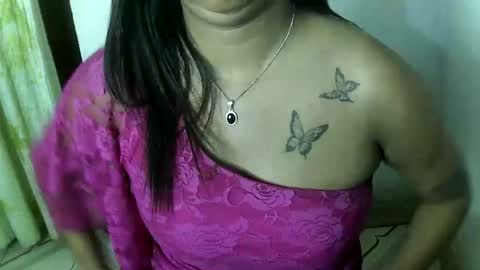 Snapshot of melanie025 chatting on 6, 3, 2026 melanie025 online show from 6, 3, 2026