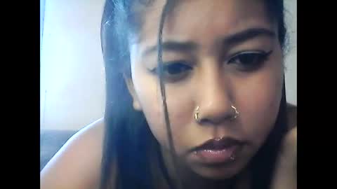 Snapshot of melanie025 chatting on 3, 4, 2026 melanie025 online show from 3, 4, 2026