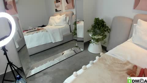 Snapshot of melanie__5 chatting on 6, 2, 2025 Melanie Baez online show from 6, 2, 2025