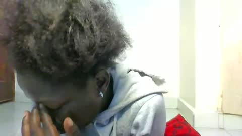Snapshot of melanie_bae1 chatting on 26, 5, 2026 melanie_bae1 online show from 26, 5, 2026
