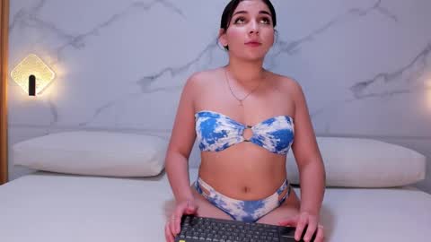 Melanie  online show from 27, 2, 2026