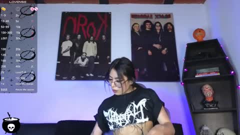 Snapshot of melanie_nyx chatting on 30, 1, 2025 Mel online show from 30, 1, 2025