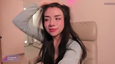 Melanie online show from 4, 11, 2025