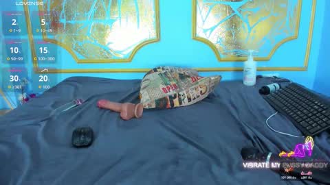 Melaniecooper online show from 2, 3, 2026