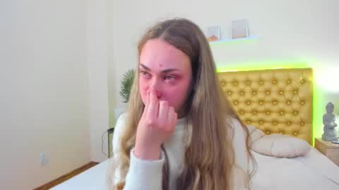 Snapshot of melaniecutys chatting on 30, 3, 2026 Melania online show from 30, 3, 2026